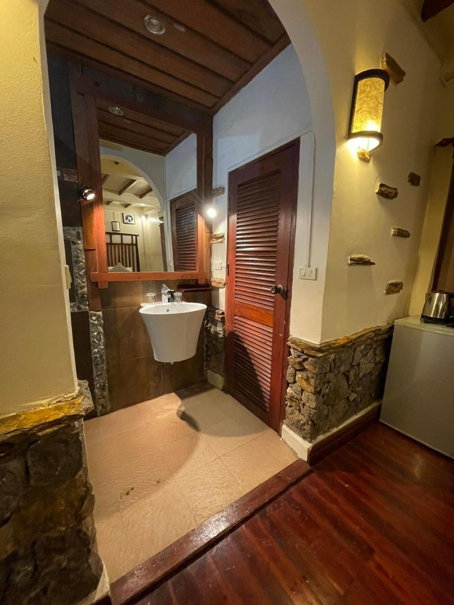 Chaluenxay Boutique Hotel Luang Prabang Dış mekan fotoğraf